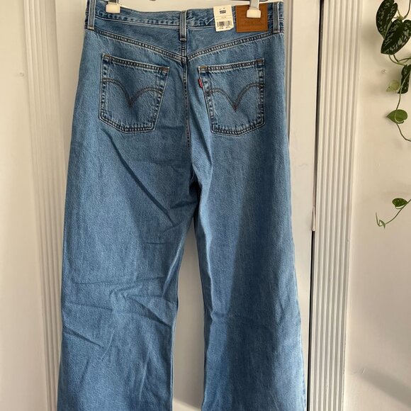 Levi's Ribcage Wide Leg Jeans - NWT / Splash zone - medium wash / size 30 - Picture 5 of 7